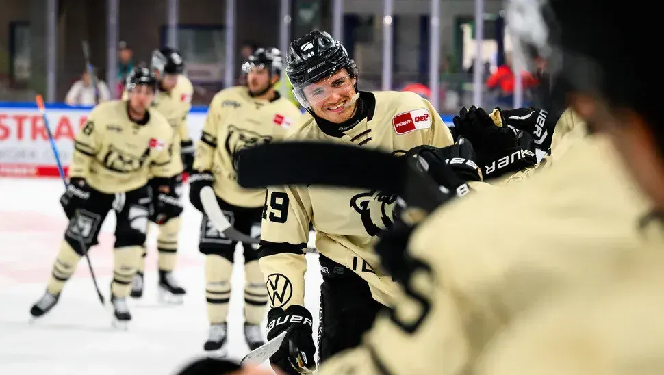 Lynch schießt Grizzlys ins Finale