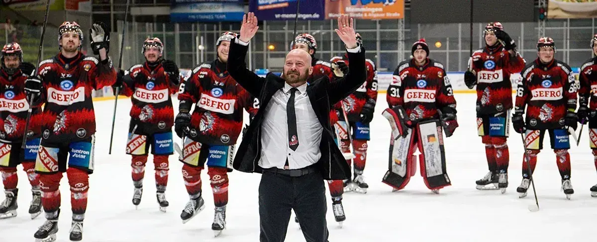 DEL2 | Kontinuität hinter der Bande: Andi Börner bleibt Co-Trainer des ECDC